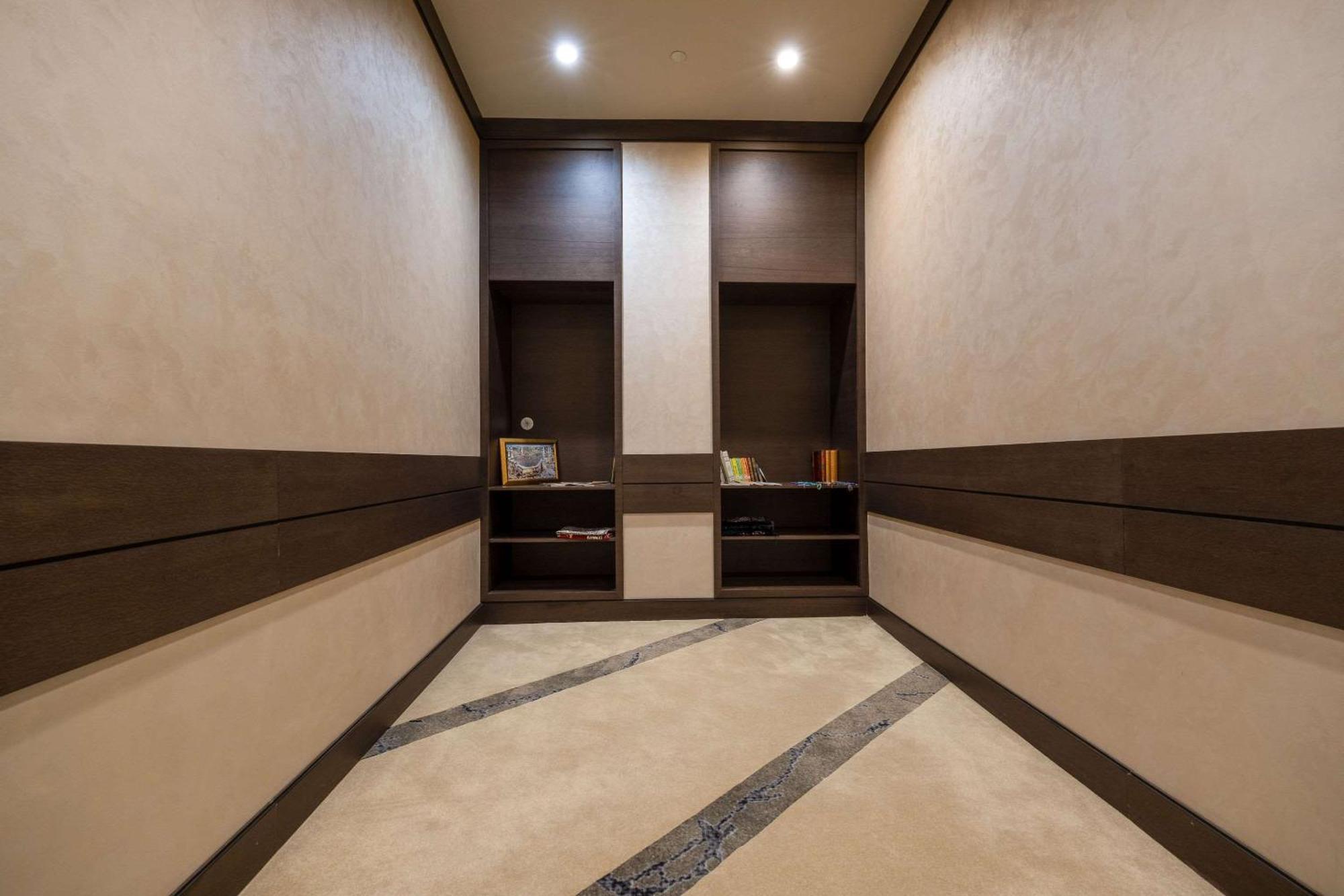 Clarion Hotel Golden Horn Istanbulská provincie Exteriér fotografie Interior of the elevator